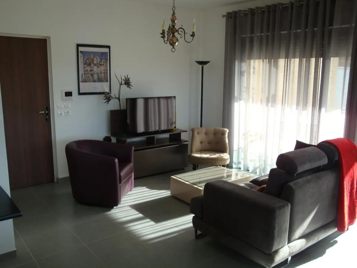 Apartment Le Carre Montfort Vaison-la-Romaine France