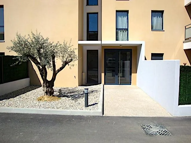Apartment Le Carre Montfort Vaison-la-Romaine France